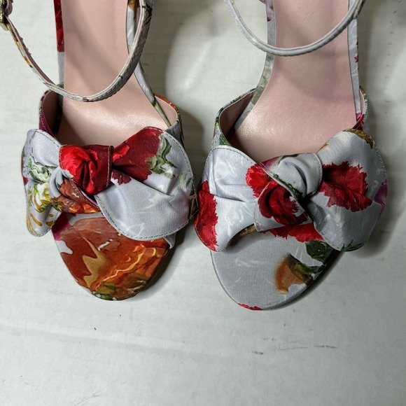 Ted Baker Ivory Neelia Floral Print Bow Heeled Sandals NEW Size 37.5 - US 7.5 - Picture 4 of 12